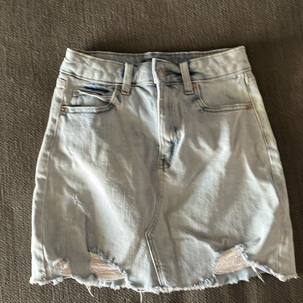 Super cute never worn jean mini skirt